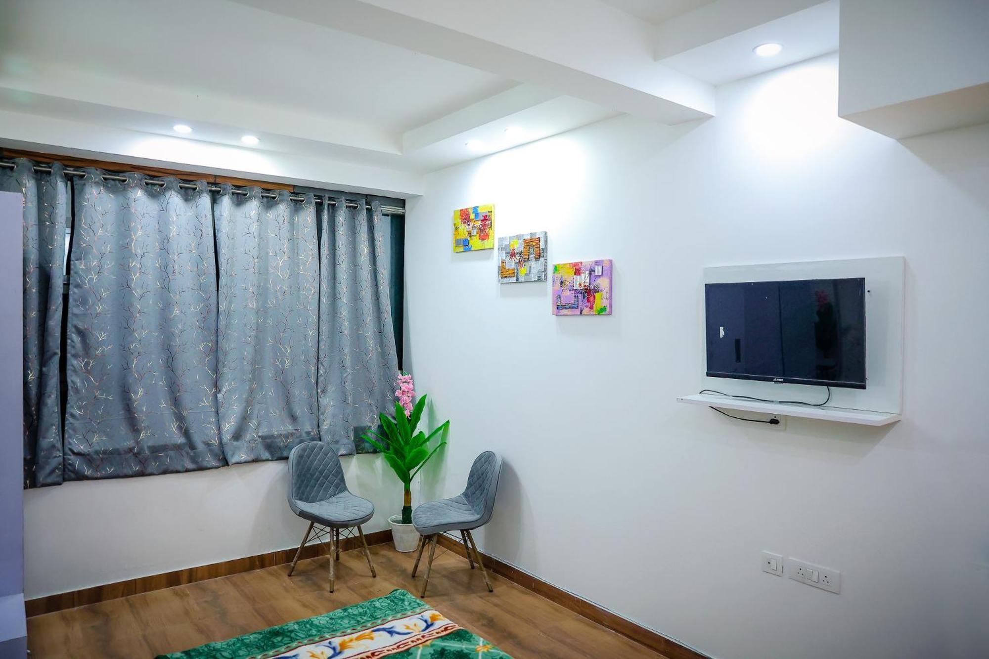 Agrah Stay - Kasa Lusso Stay Faridabad Exteriör bild