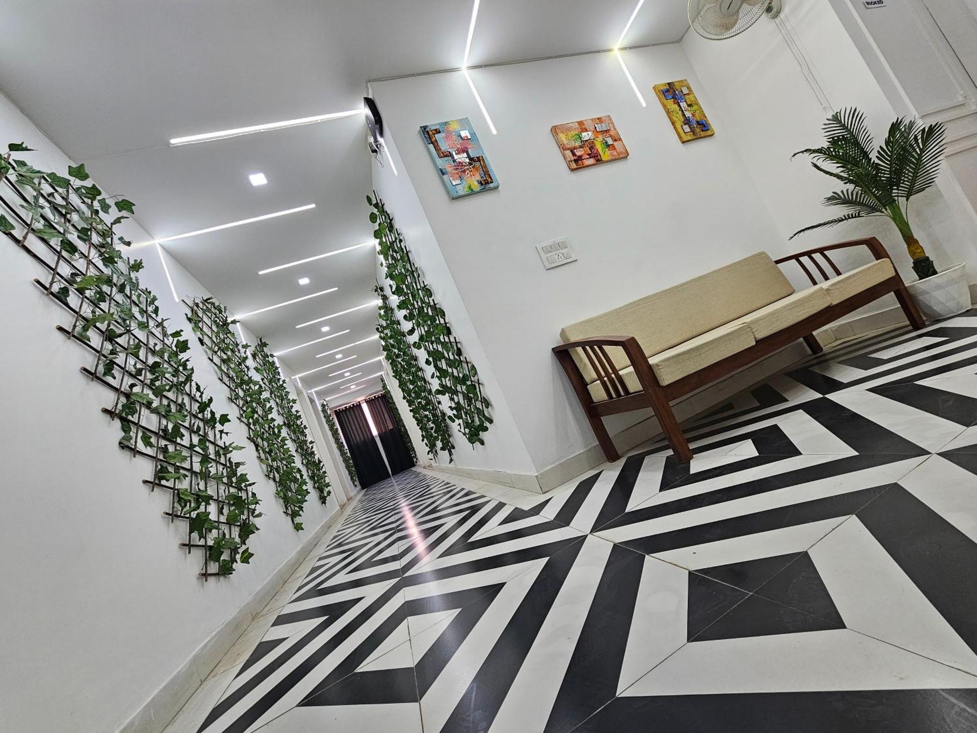 Agrah Stay - Kasa Lusso Stay Faridabad Exteriör bild